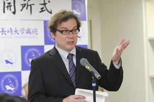 無料英会話教室講師
