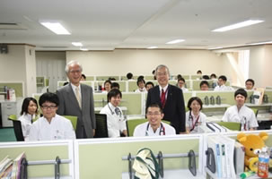 新研修医室見学