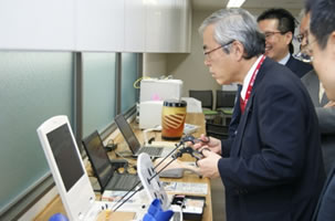 シミュレーターデモンストレーション
